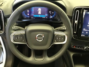 2024 Volvo XC40 ULTIMATE B4 FWD