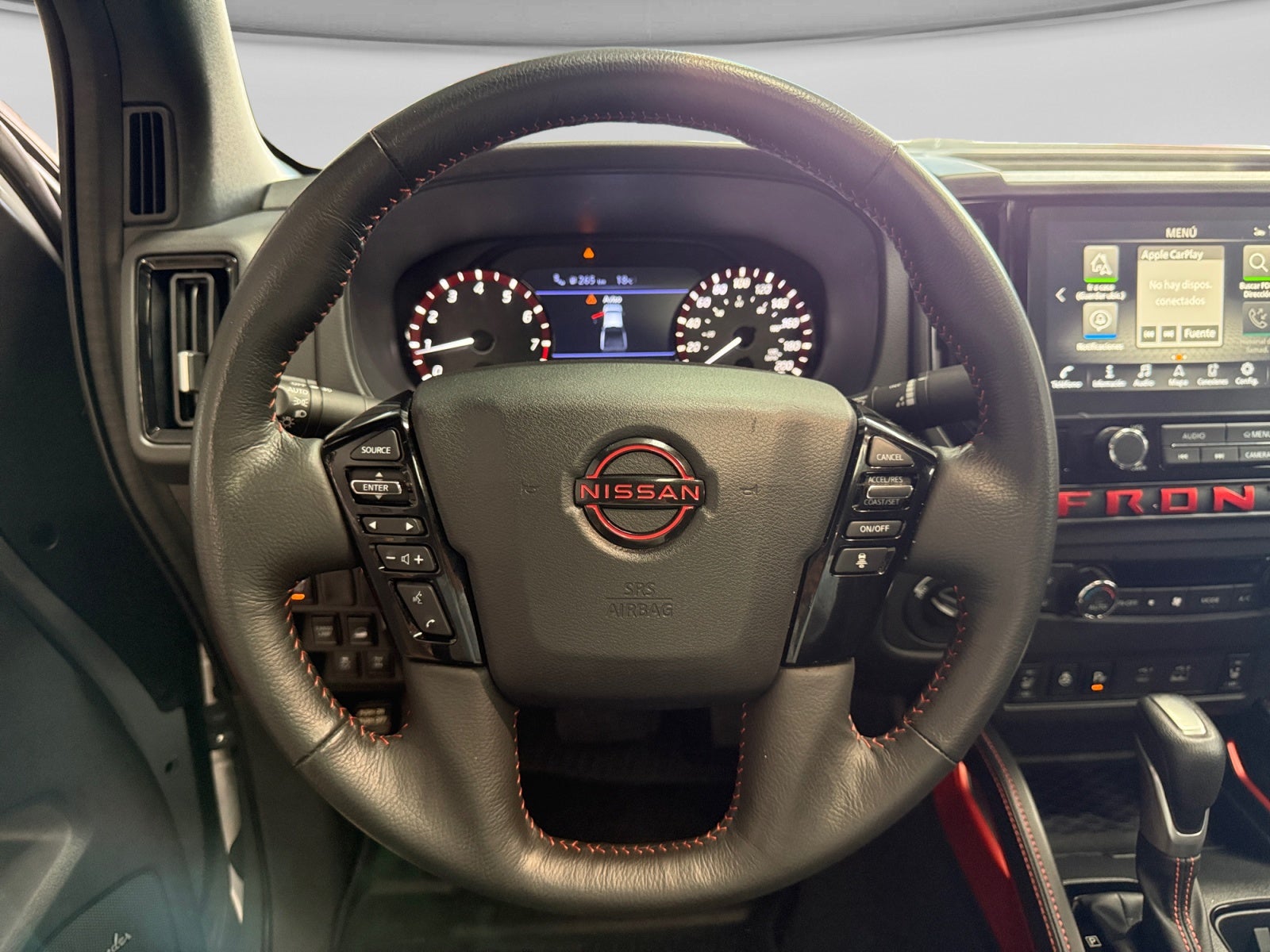2025 Nissan FRONTIER V6 PRO-4X 25