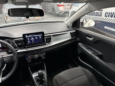 2023 Kia RIO LX TM