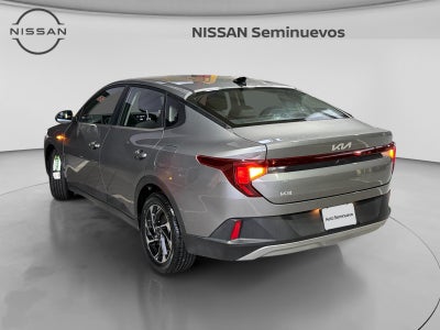 2024 Kia K3 EX AT