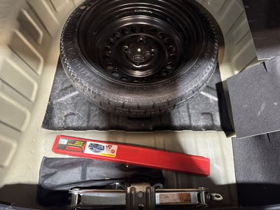 2023 Nissan VERSA ADVANCE CVT 23