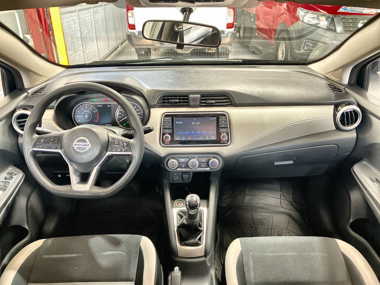 2021 Nissan VERSA ADVANCE MT 21