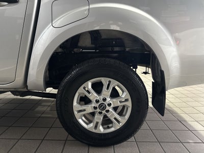 2025 Nissan FRONTIER XE TM 25