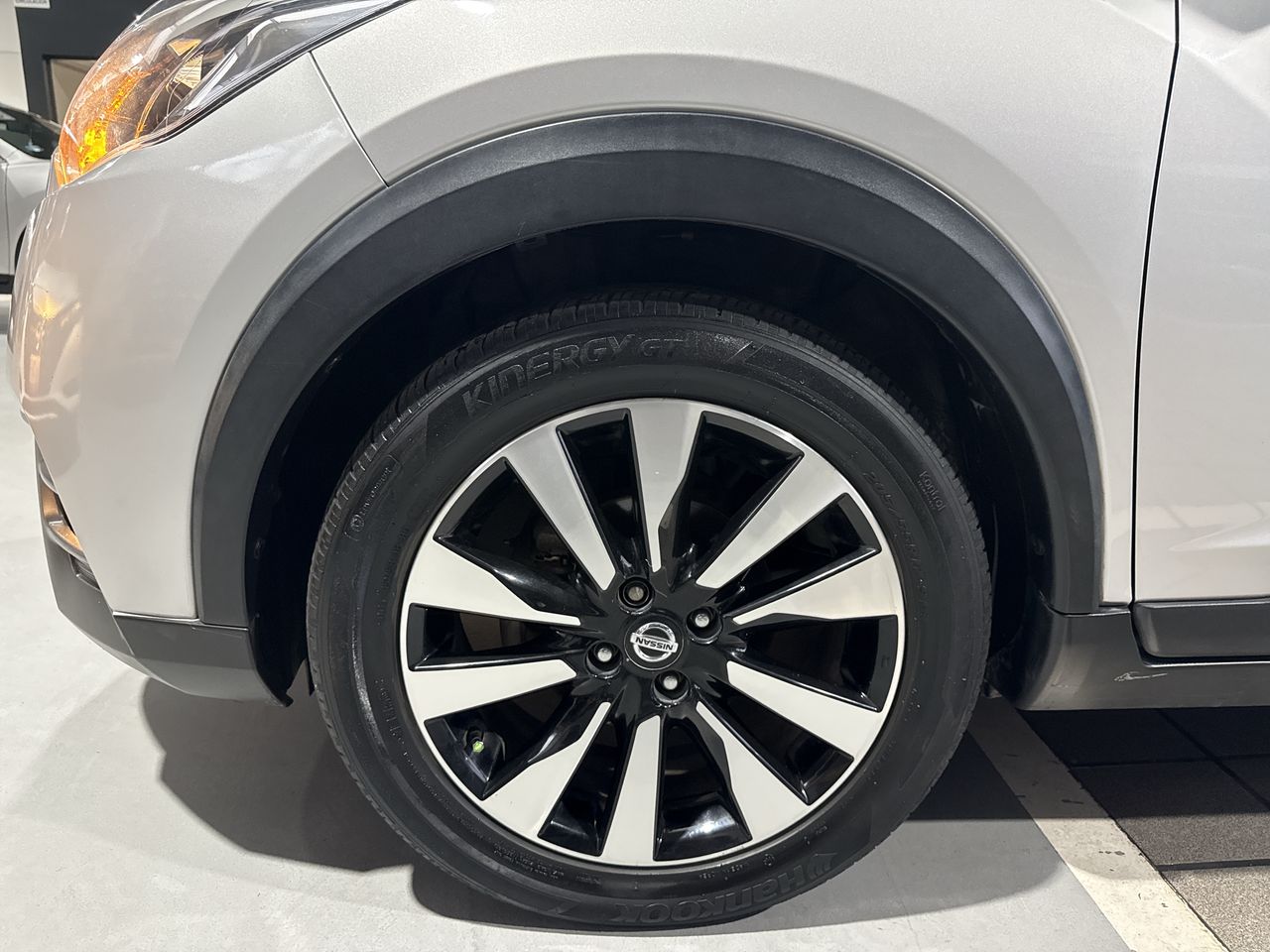 2020 Nissan KICKS ADVANCE 1.6 LTS CVT A/C
