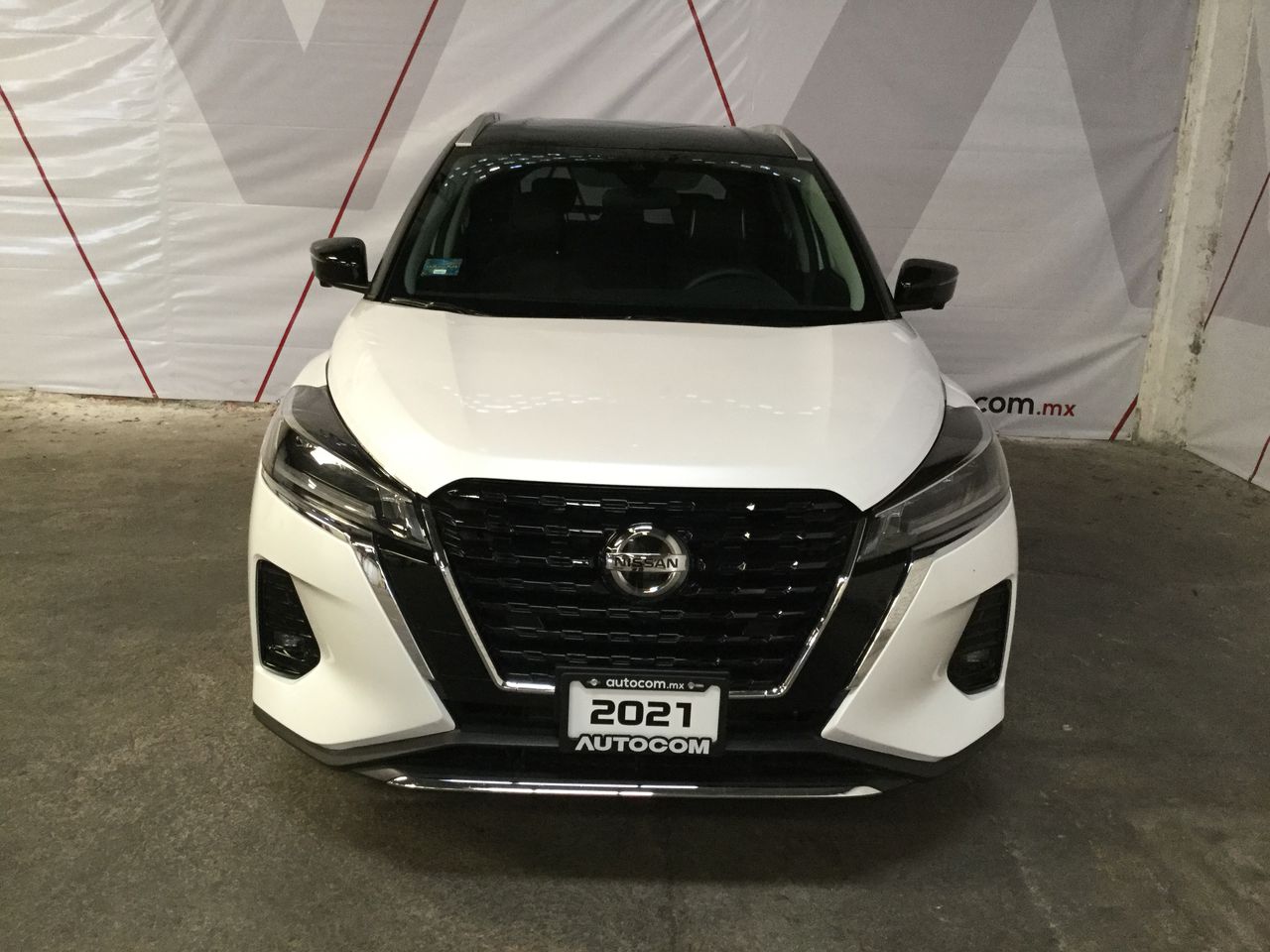 2021 Nissan KICKS PLATINUM BI-TONO 1.6 LTS CVT 21