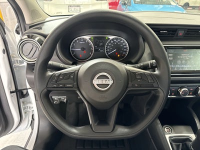 2025 Nissan KICKS PLAY ADVANCE 1.6 LTS MT 25