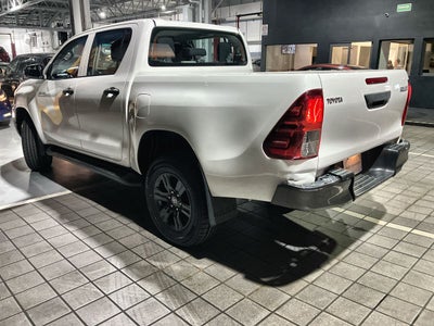 2021 Toyota HILUX D-CAB SR