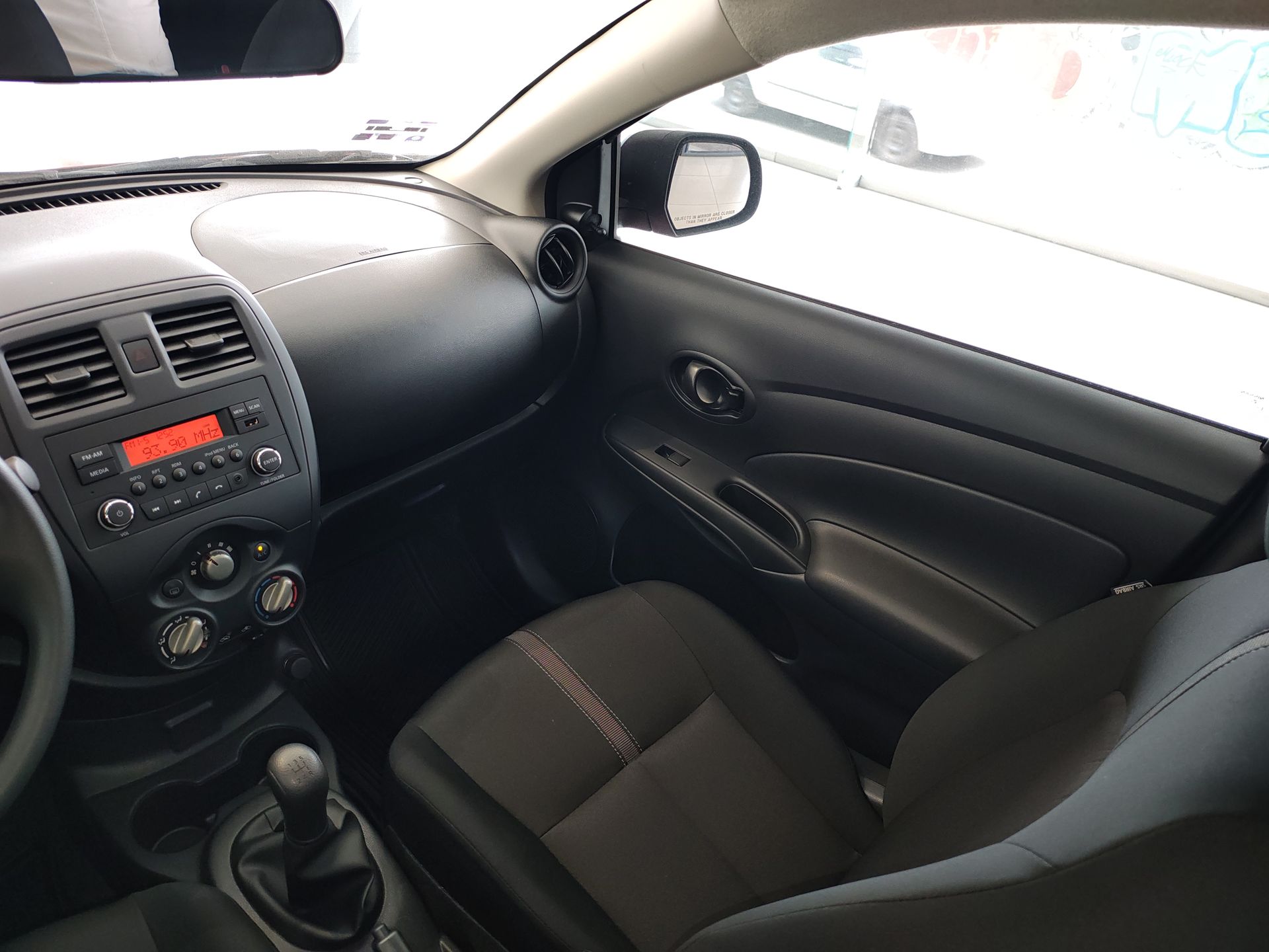 2025 Nissan V-DRIVE TM AC AUDIO 25