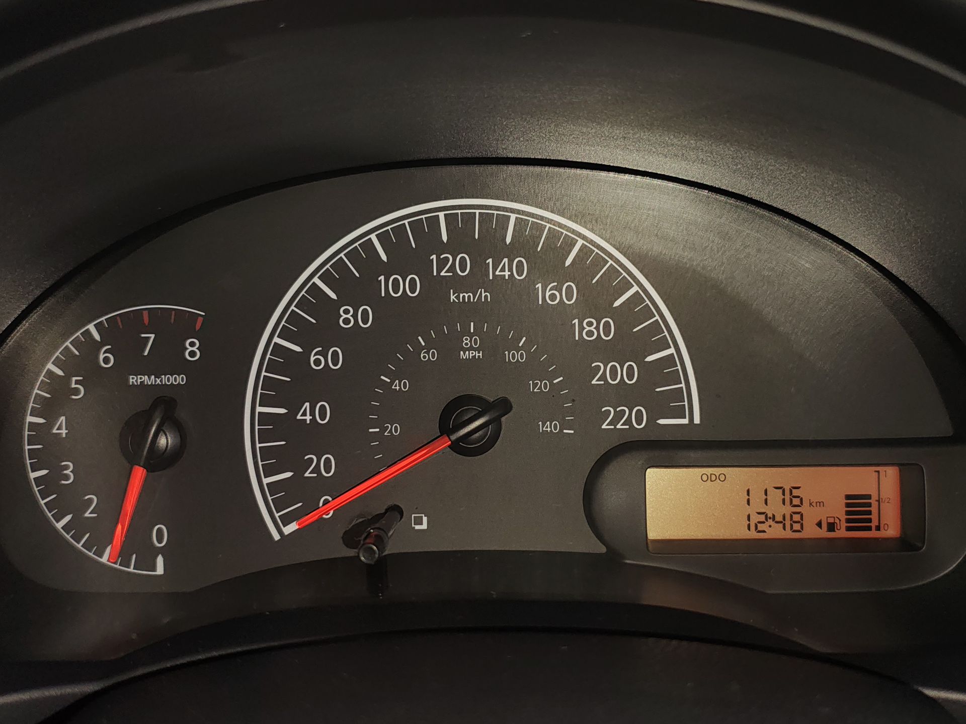 2025 Nissan V-DRIVE TM AC AUDIO 25