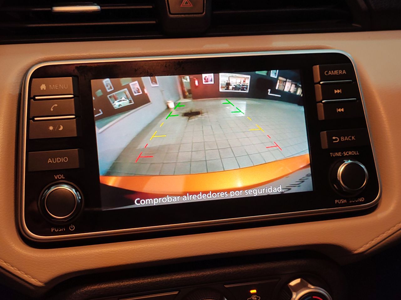 2020 Nissan VERSA ADVANCE CVT