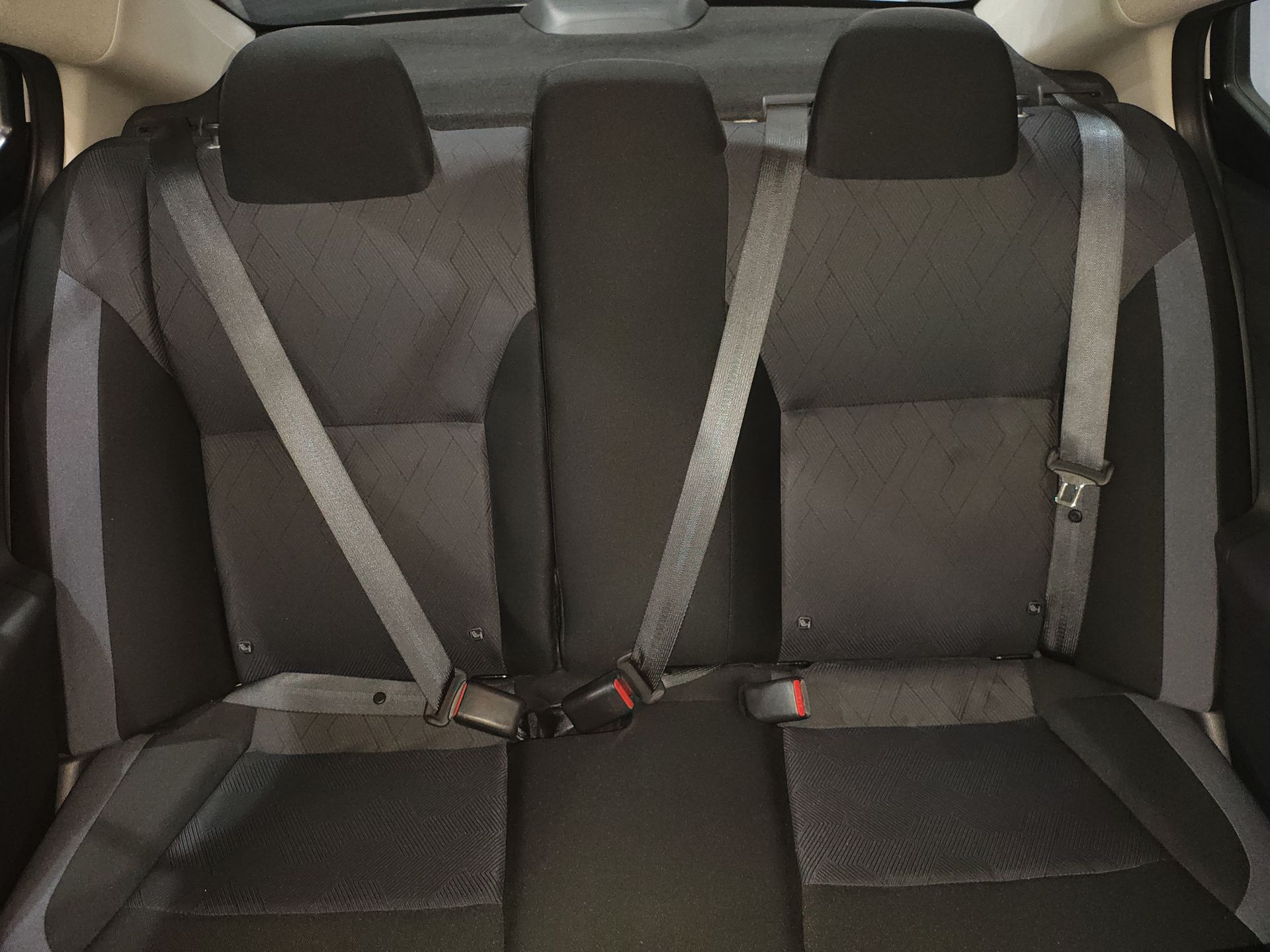 2023 Nissan VERSA ADVANCE MT 23