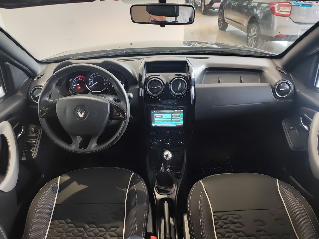 2021 RENAULT OROCH OUTSIDER SMR