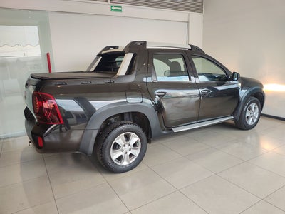 2021 RENAULT OROCH OUTSIDER SMR