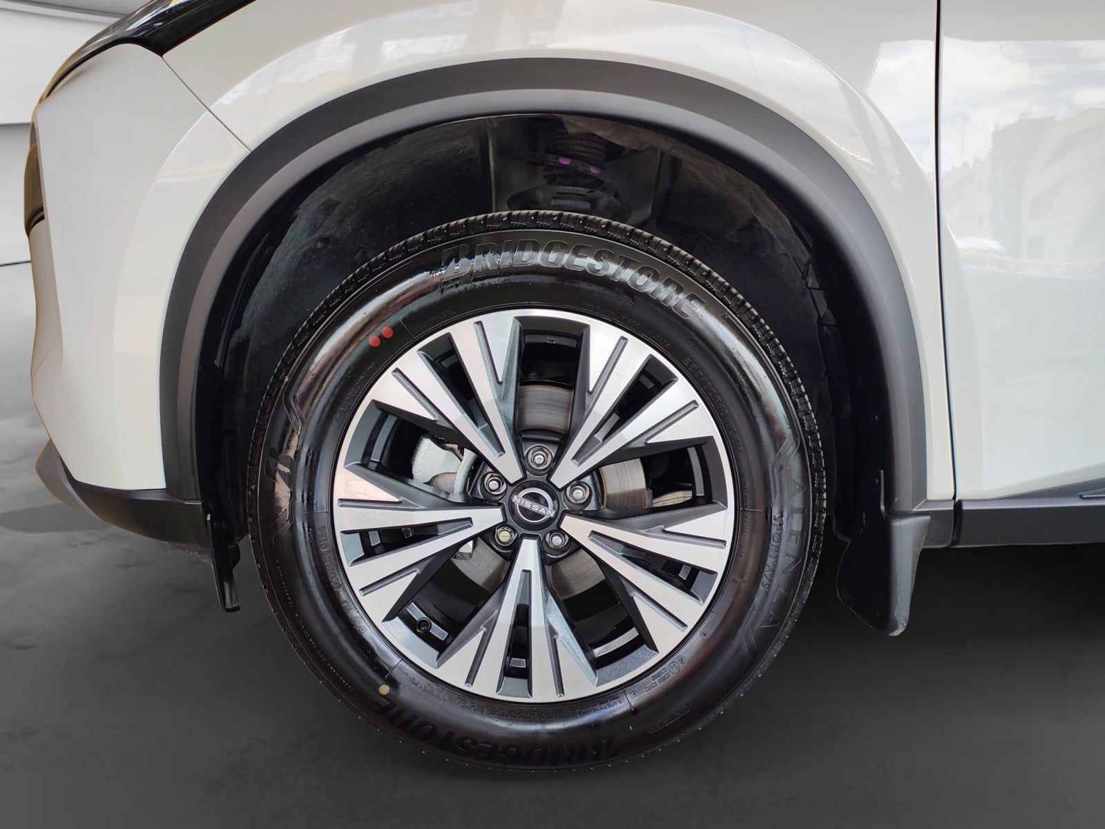 2025 Nissan X-TRAIL EXCLUSIVE 2 ROW 25