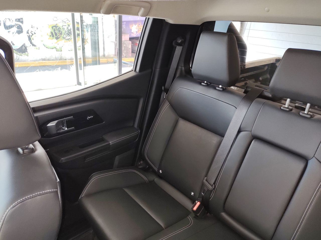 2025 Mitsubishi L200 GLS LIMITED AT 4X4 DSL