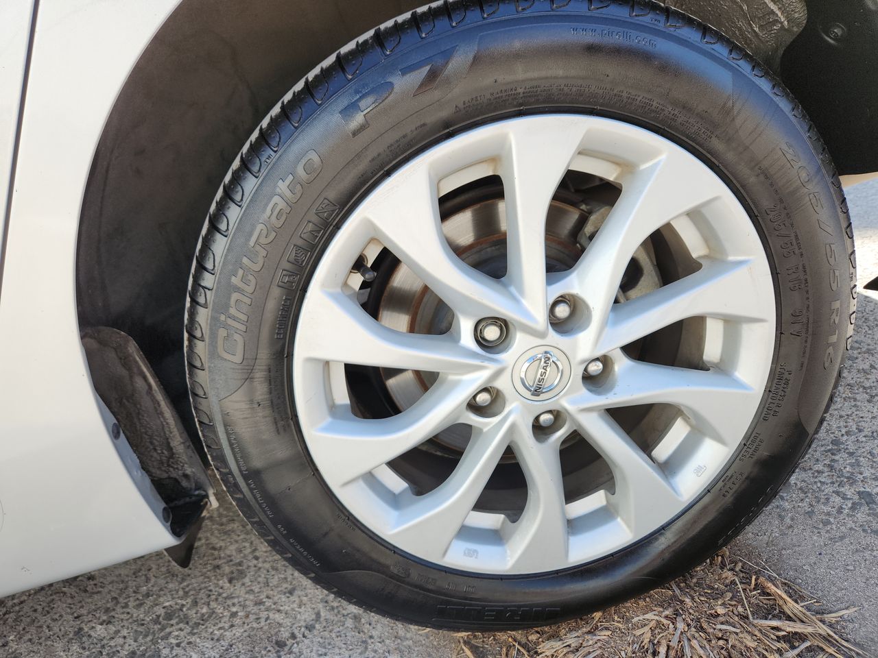 2018 Nissan SENTRA ADVANCE MT