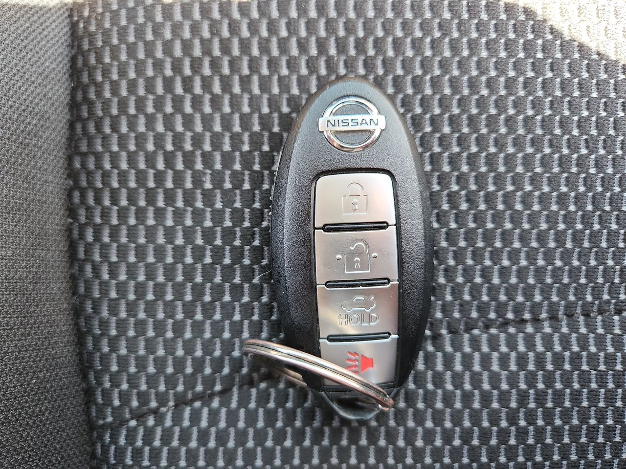 2018 Nissan SENTRA ADVANCE MT