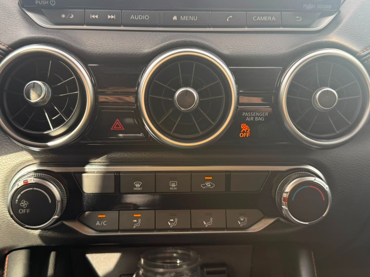 2023 Nissan SENTRA SR BITONO CVT 23