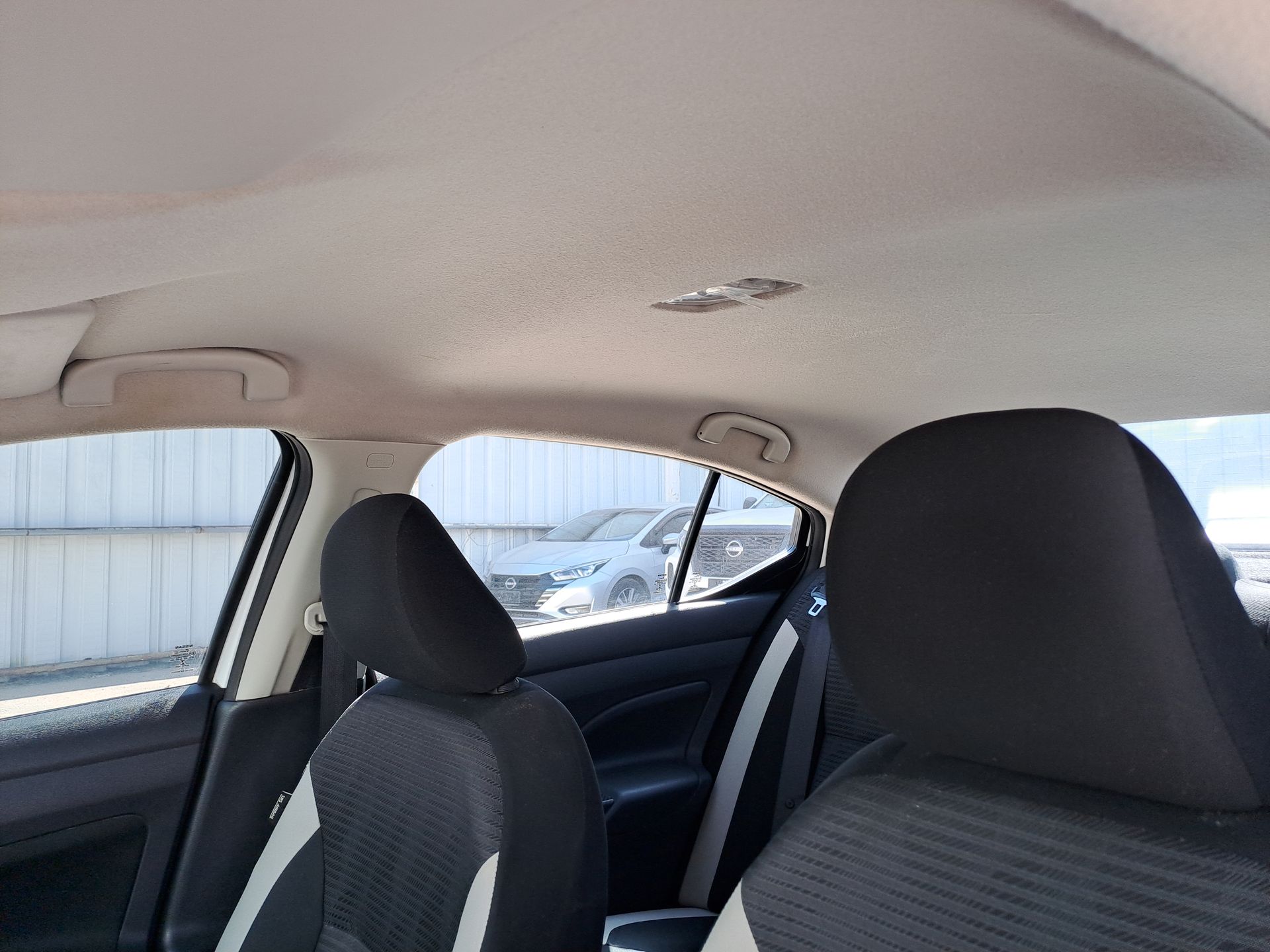 2022 Nissan VERSA ADVANCE CVT 22