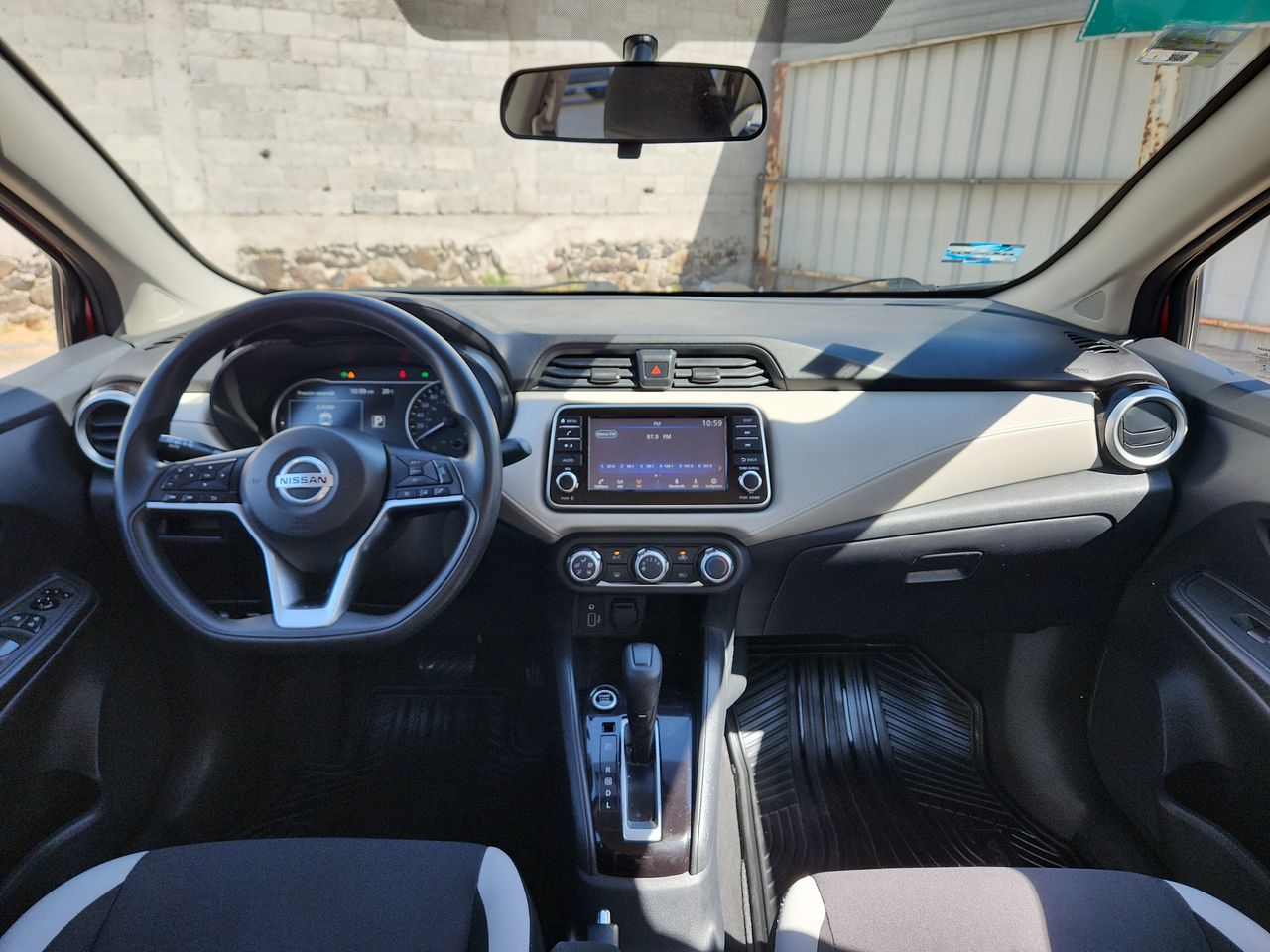 2022 Nissan VERSA ADVANCE CVT 22