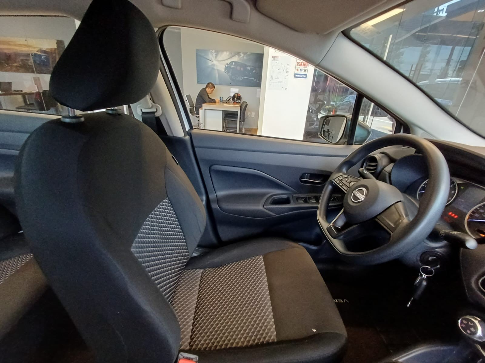 2024 Nissan VERSA SENSE MT 24