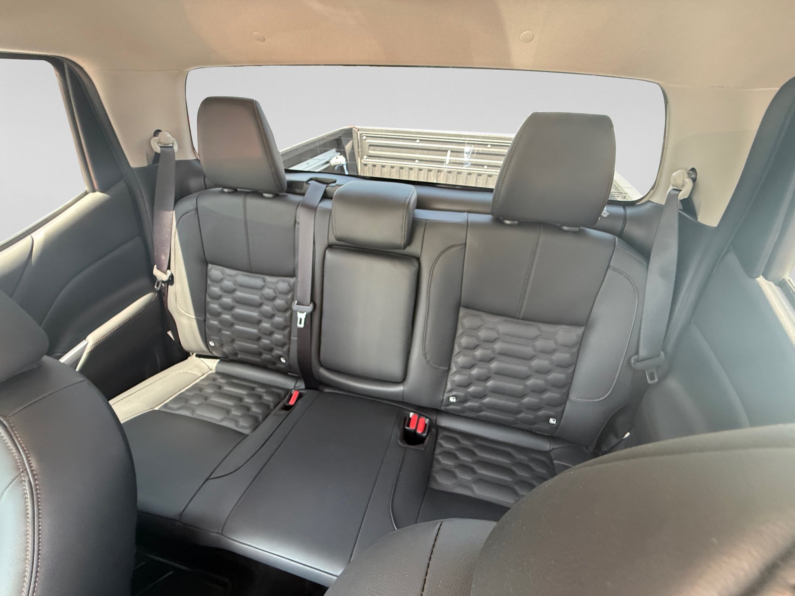 2024 Nissan NP300 FRONTIER FRONTIER PLATINUM LE TA 24