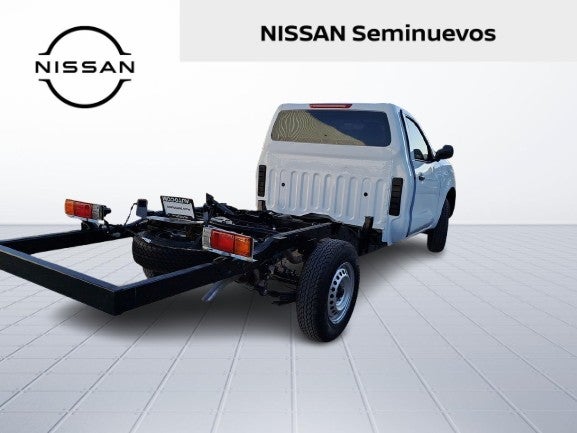2024 Nissan NP300 NP300 CHASIS TM AC 24