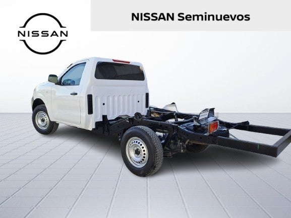 2024 Nissan NP300 NP300 CHASIS TM AC 24