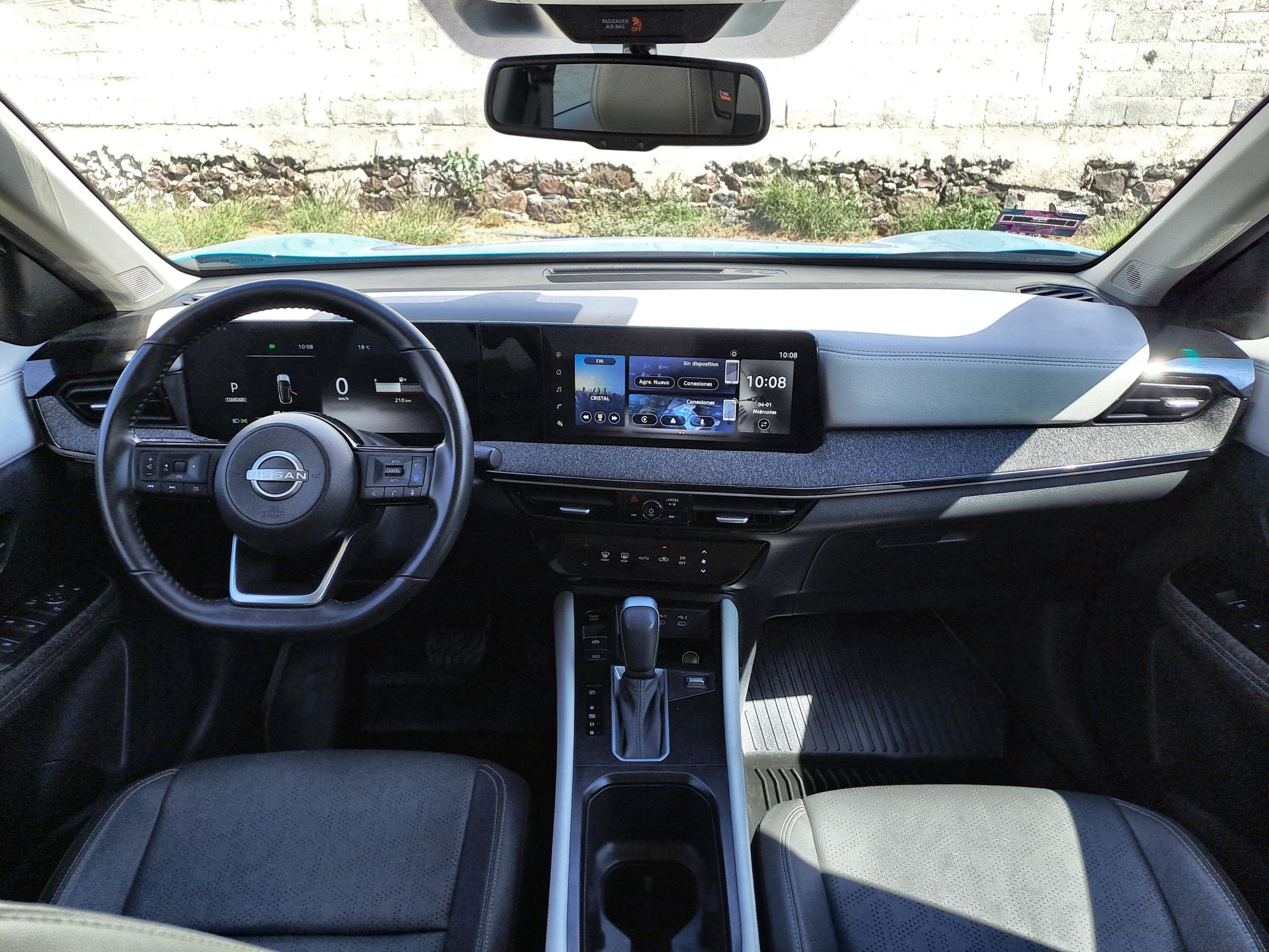 2025 Nissan KICKS PLATINUM CVT 25