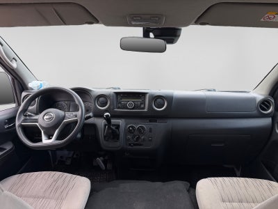 2024 Nissan URVAN 14 PASAJEROS AMPLIA AA 24