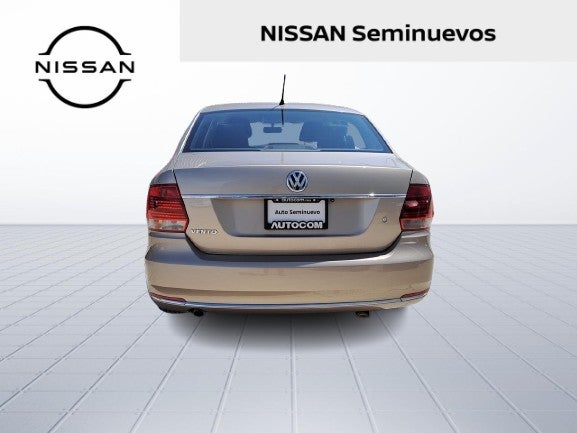 2018 Volkswagen VENTO COMFORTLINE STD.