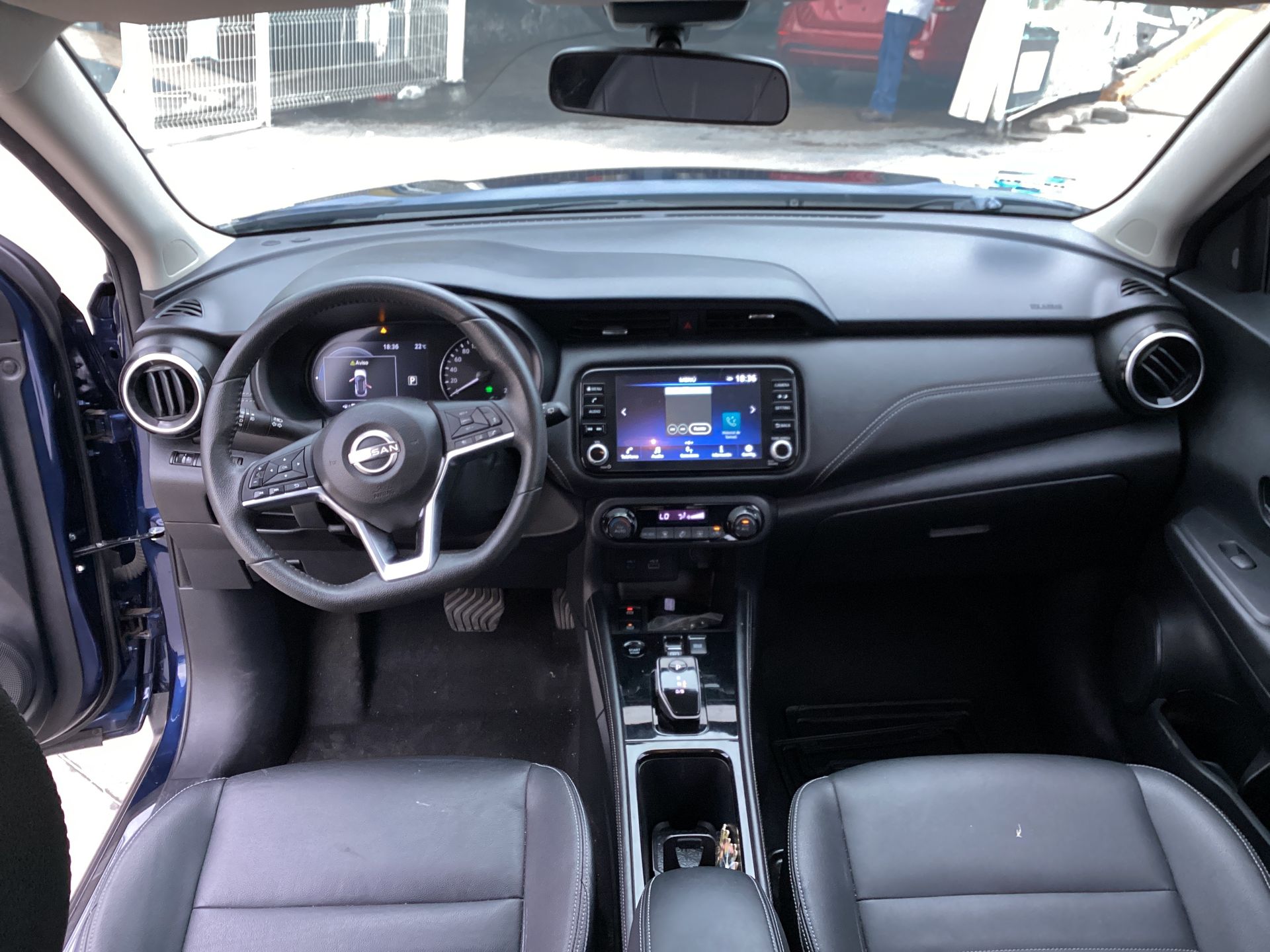 2024 Nissan KICKS PLATINUM E-POWER 24