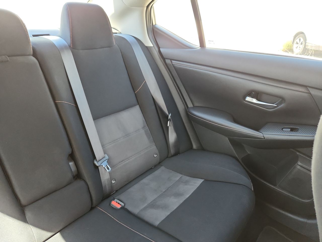 2021 Nissan SENTRA SR BITONO CVT 21