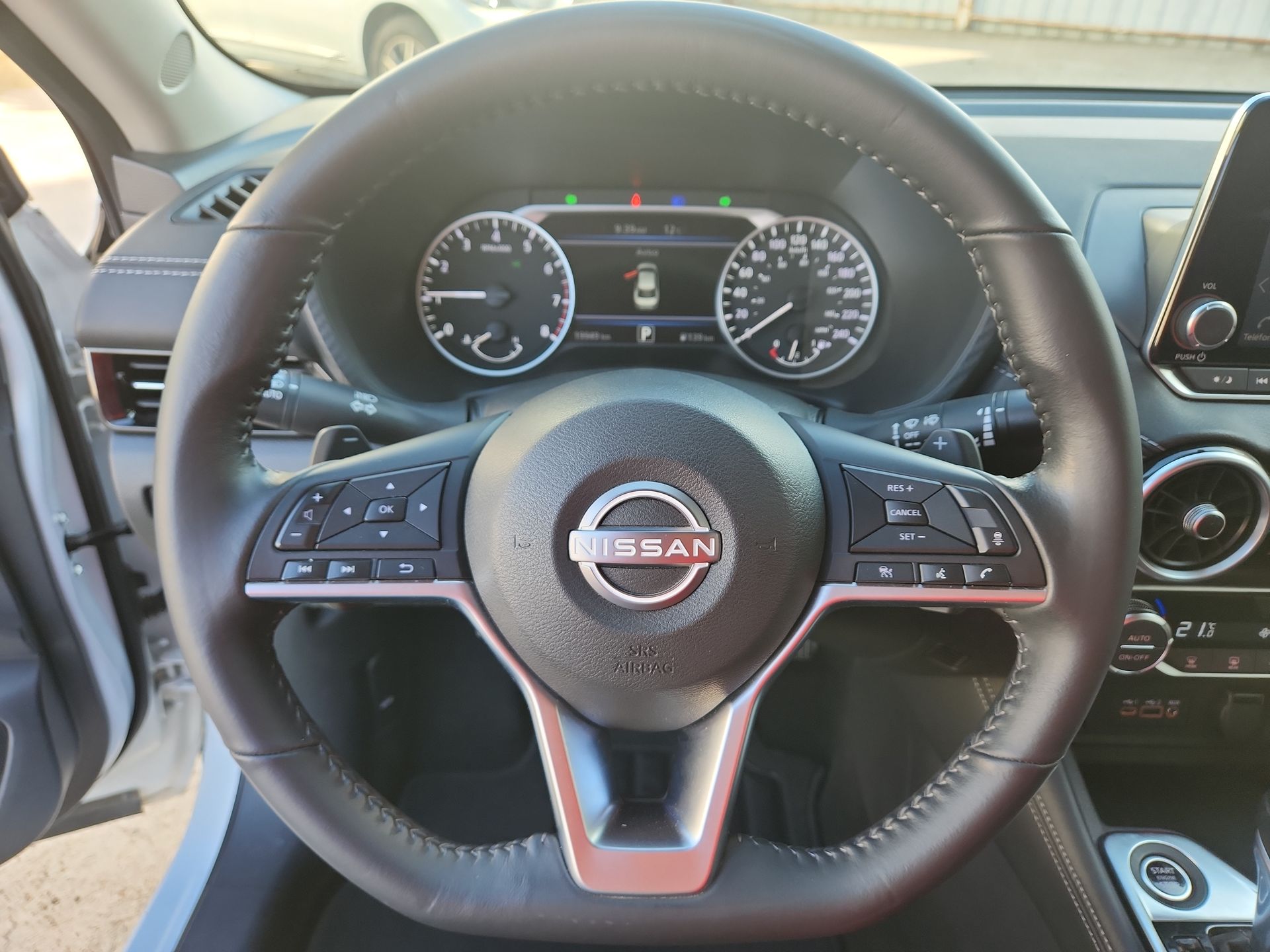 2024 Nissan SENTRA PLATINUM BITONO CVT 24