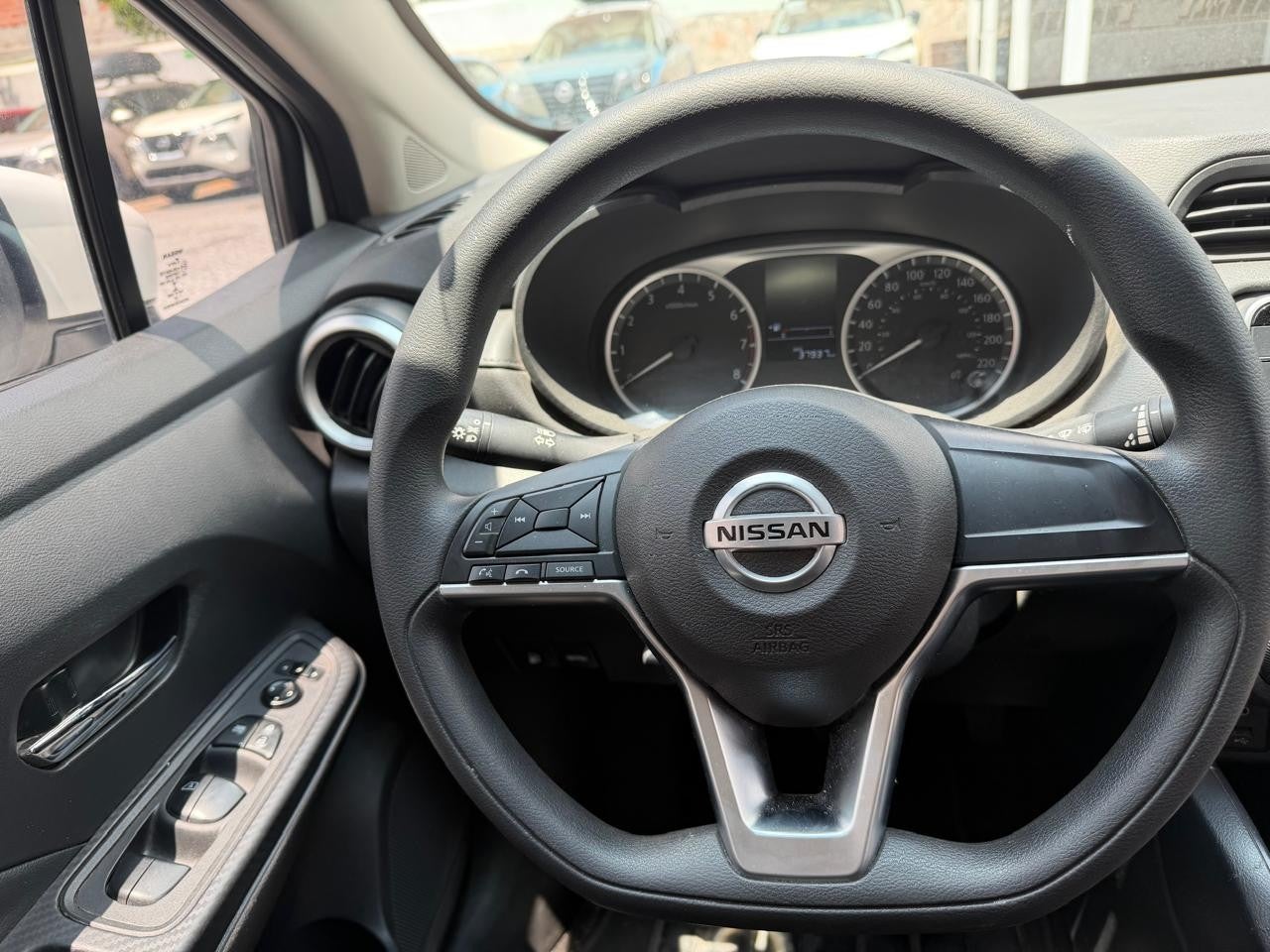 2020 Nissan VERSA SENSE CVT