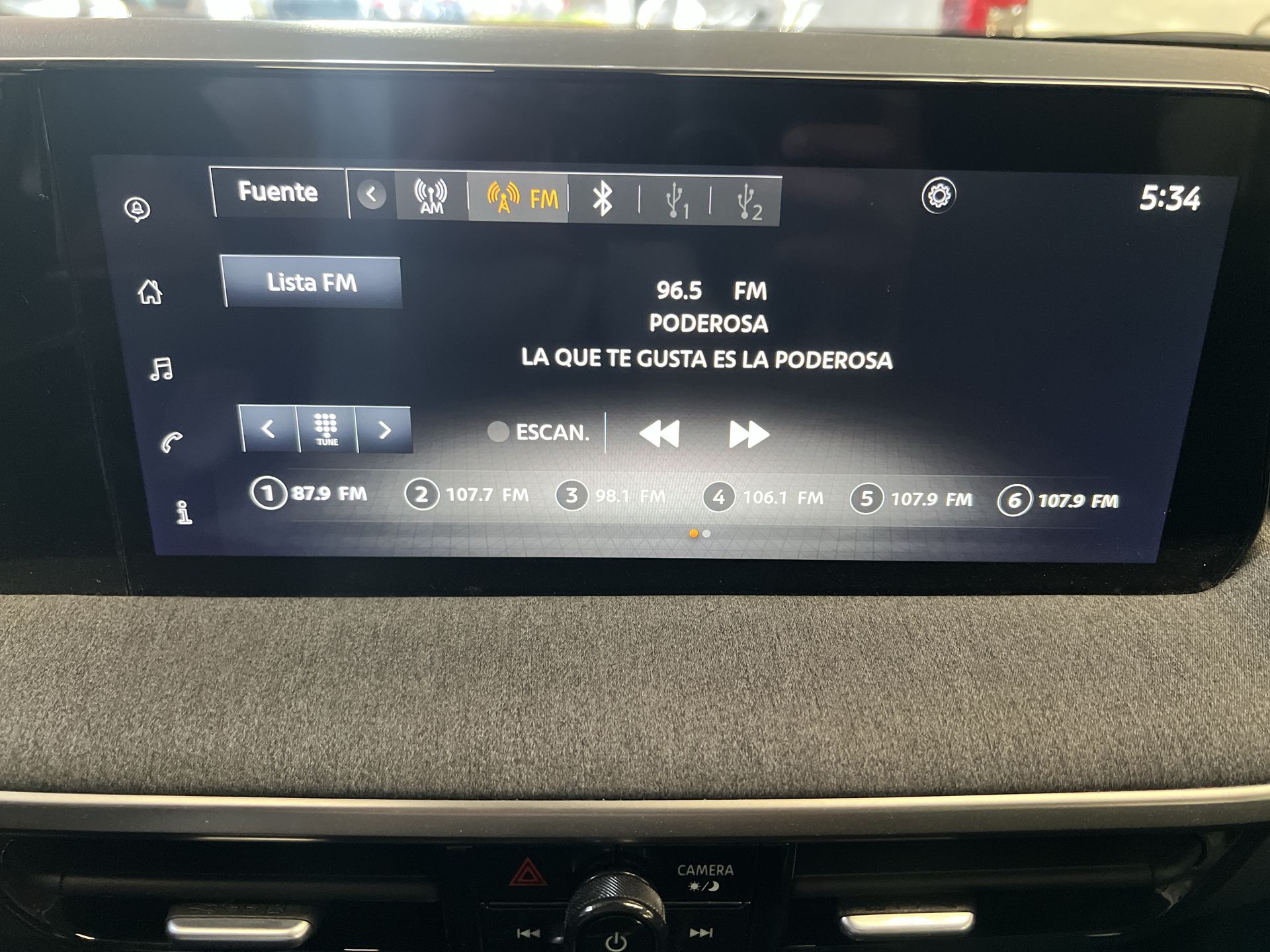 2025 Nissan KICKS ADVANCE CVT