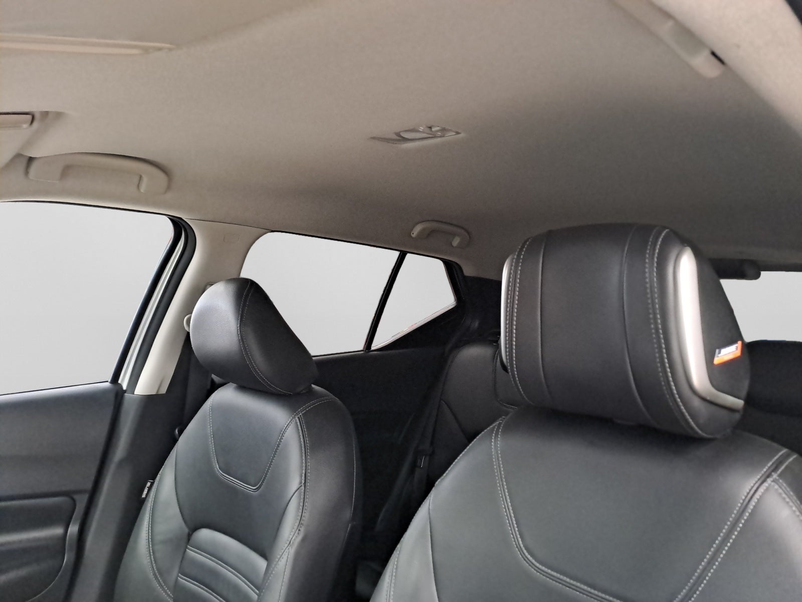2022 Nissan KICKS KICKS EXCLUSIVE CVT NEGRO