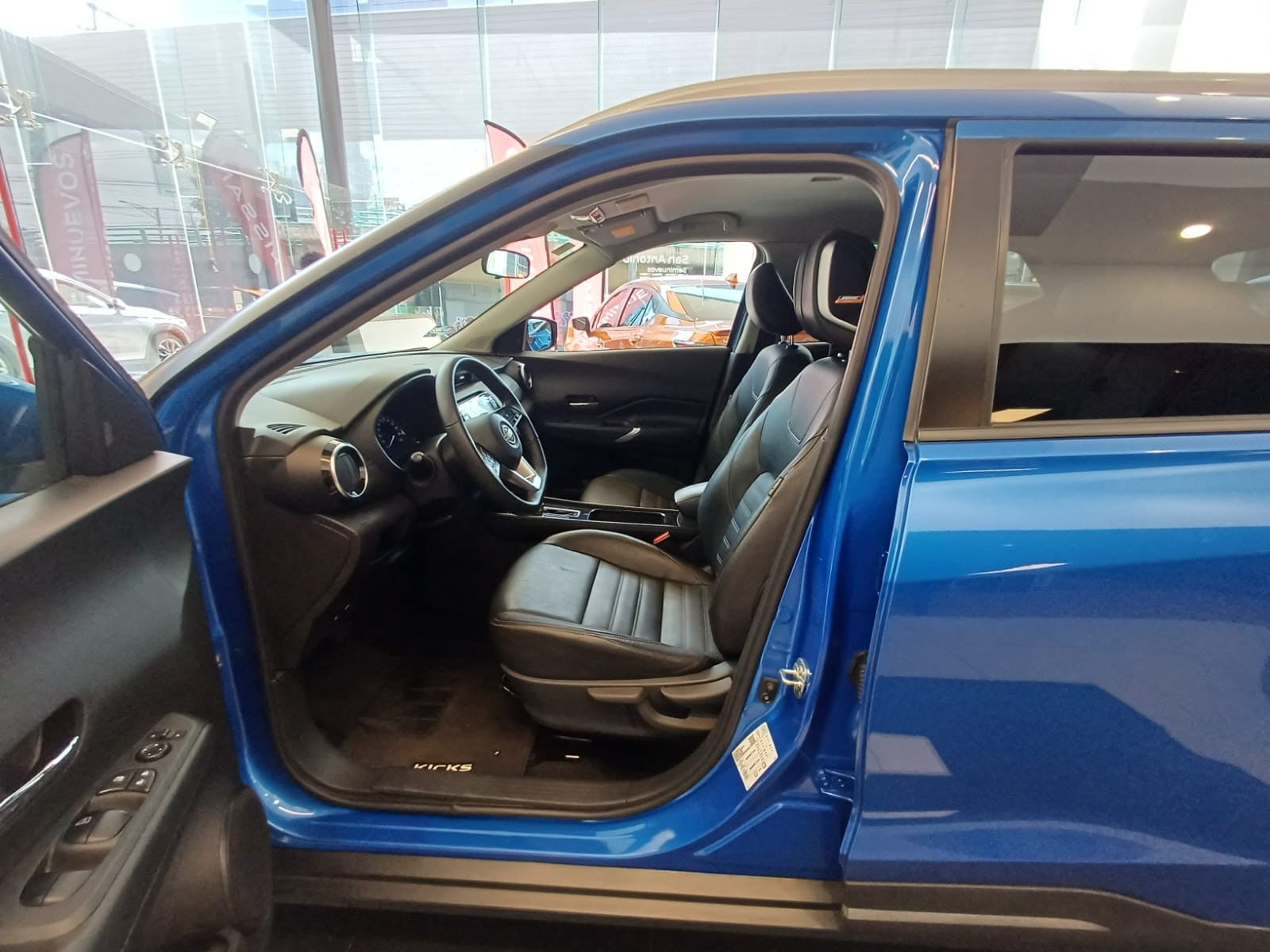 2023 Nissan KICKS PLATINUM 1.6 LTS CVT 23