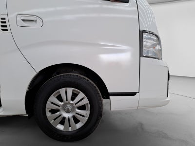 2024 Nissan NV350 URVAN 14 PASAJEROS AMPLIA AA 24