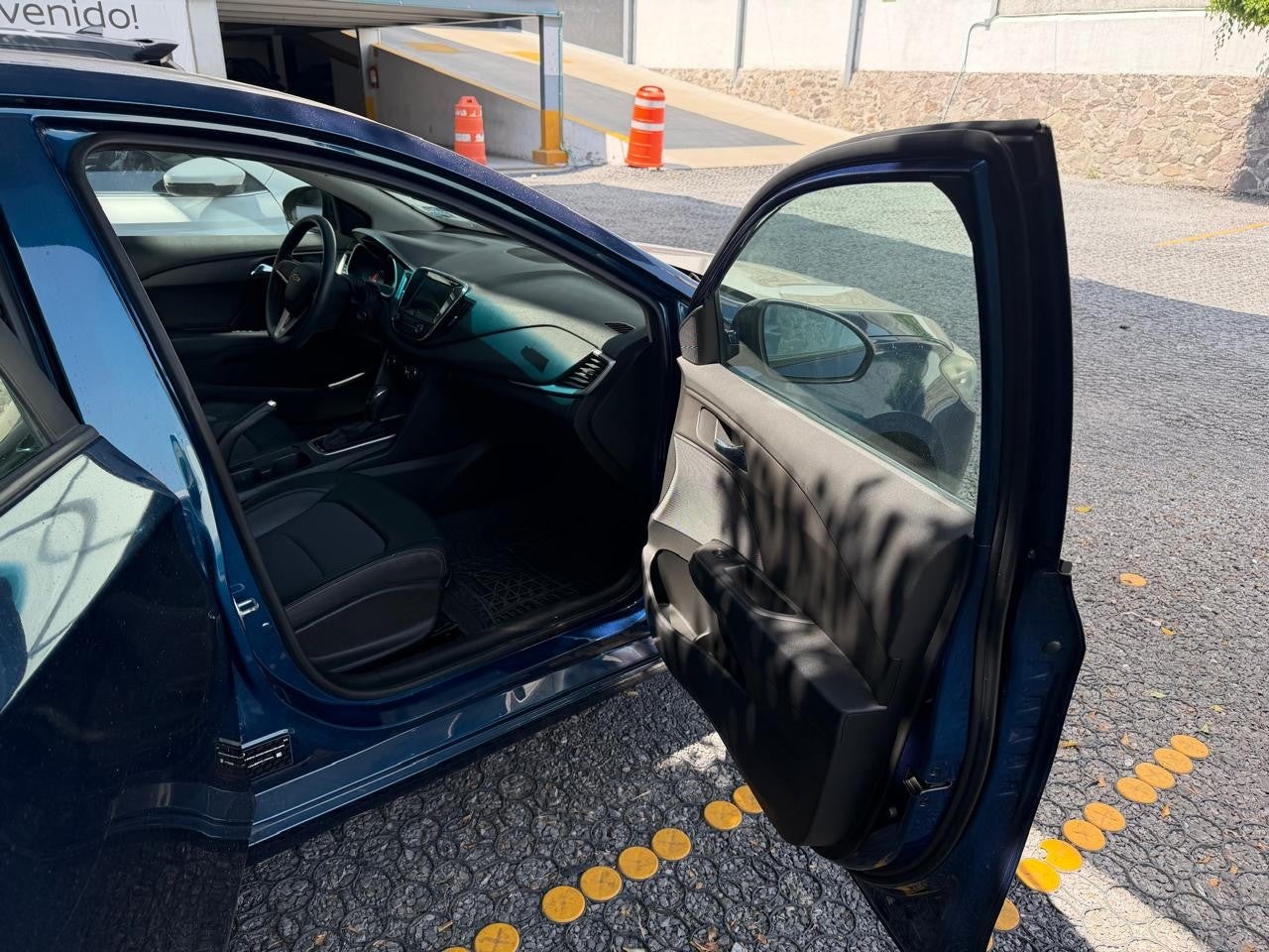 2020 Chevrolet CAVALIER CAVALIER PAQ B LT