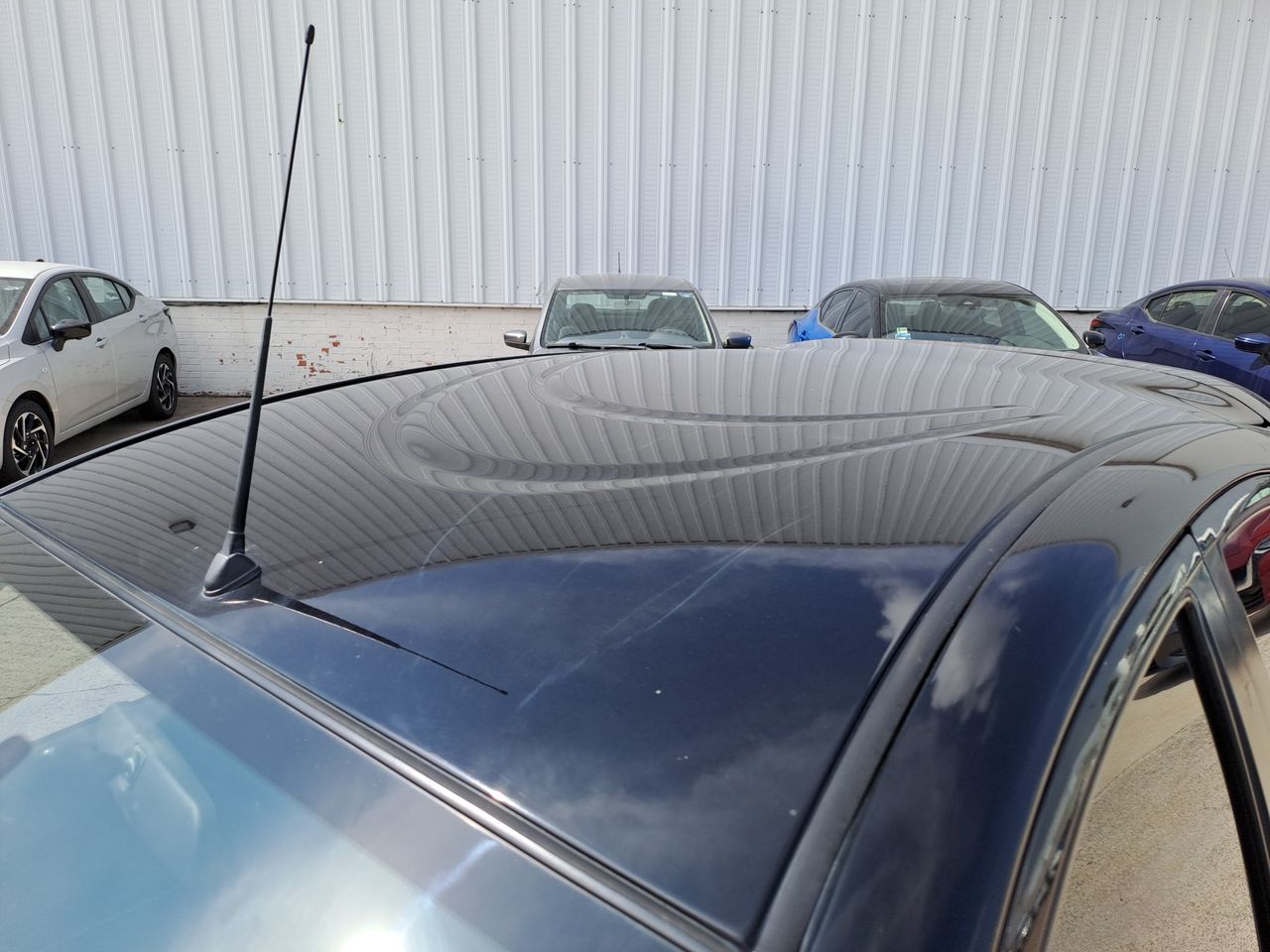 2023 Nissan MARCH EXCLUSIVE TA BI-TONO 23