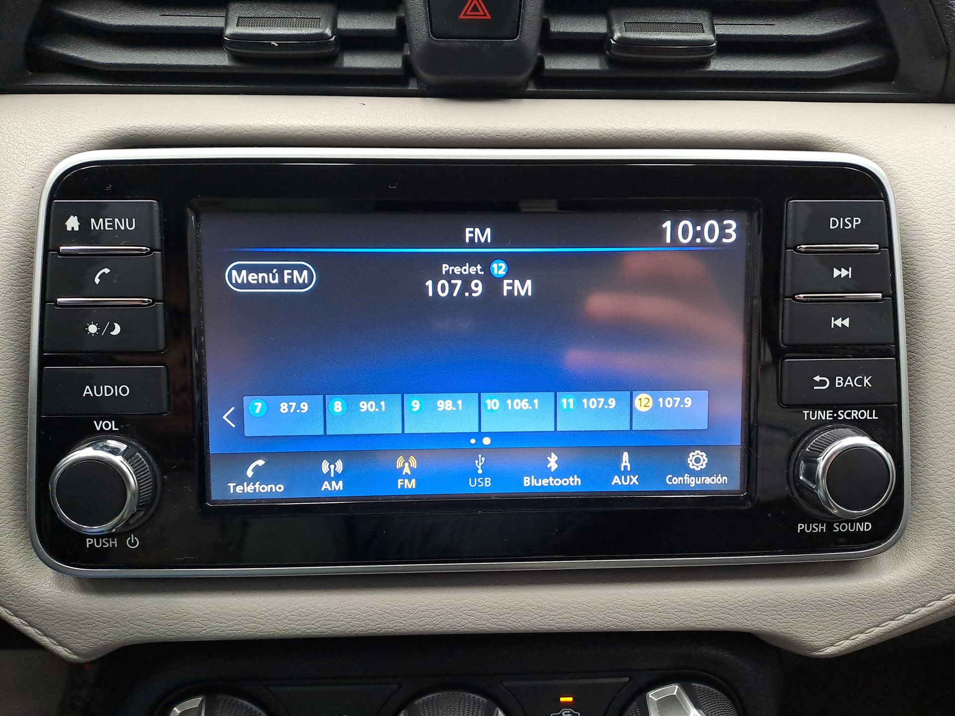 2022 Nissan VERSA ADVANCE CVT 22