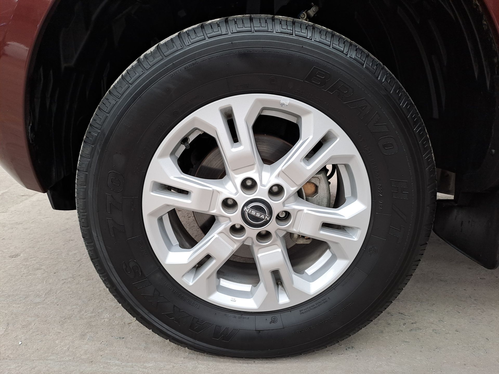 2024 Nissan FRONTIER FRONTIER XE TM 24
