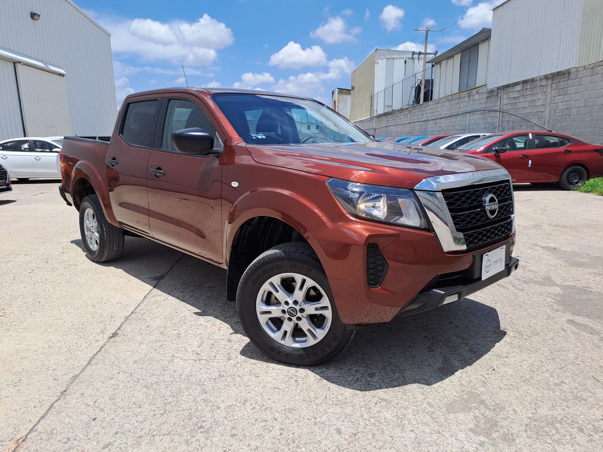 2024 Nissan FRONTIER FRONTIER XE TM 24