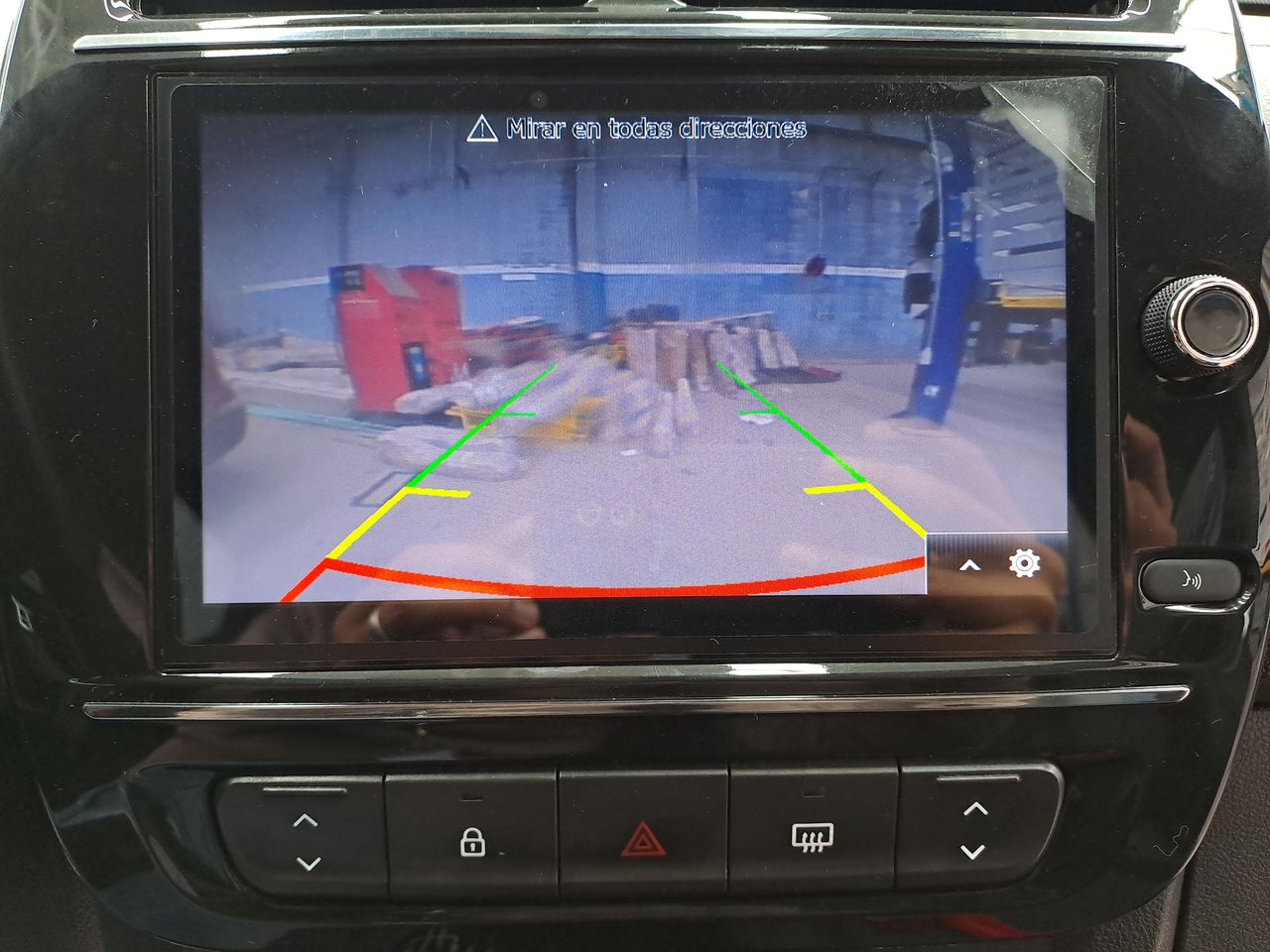 2024 RENAULT KWID ICONIC