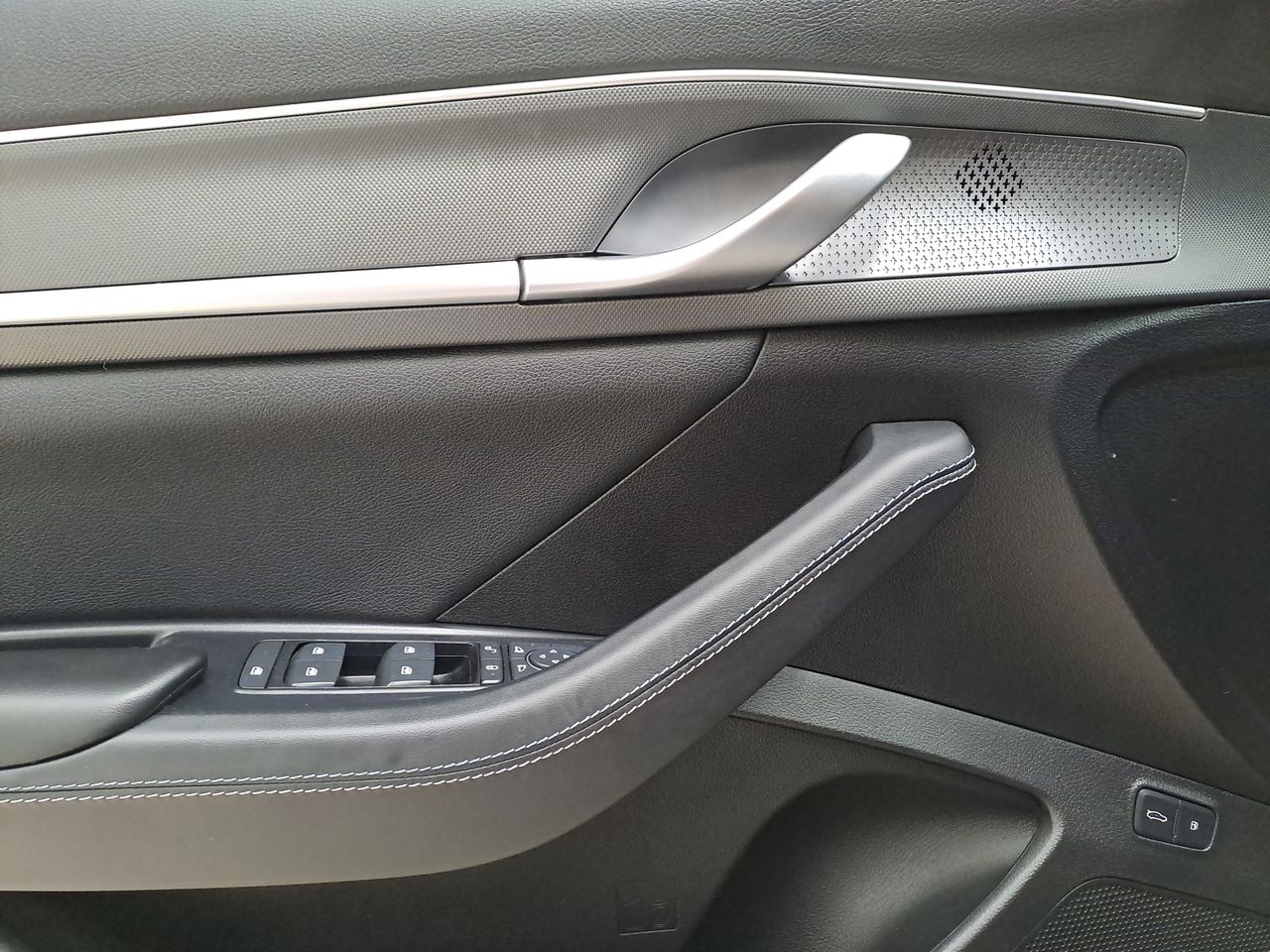 2025 BYD KING DM-I 1.5L FWD 55KM