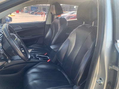 2024 MG MG5 1.5L DEL ELEGANCE MT