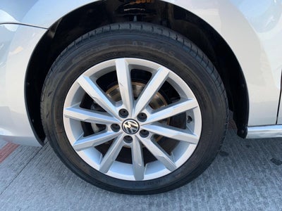 2020 Volkswagen VENTO HIGHLINE STD.