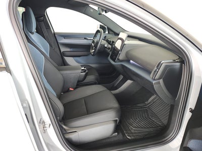 2024 Volvo EX30 PLUS