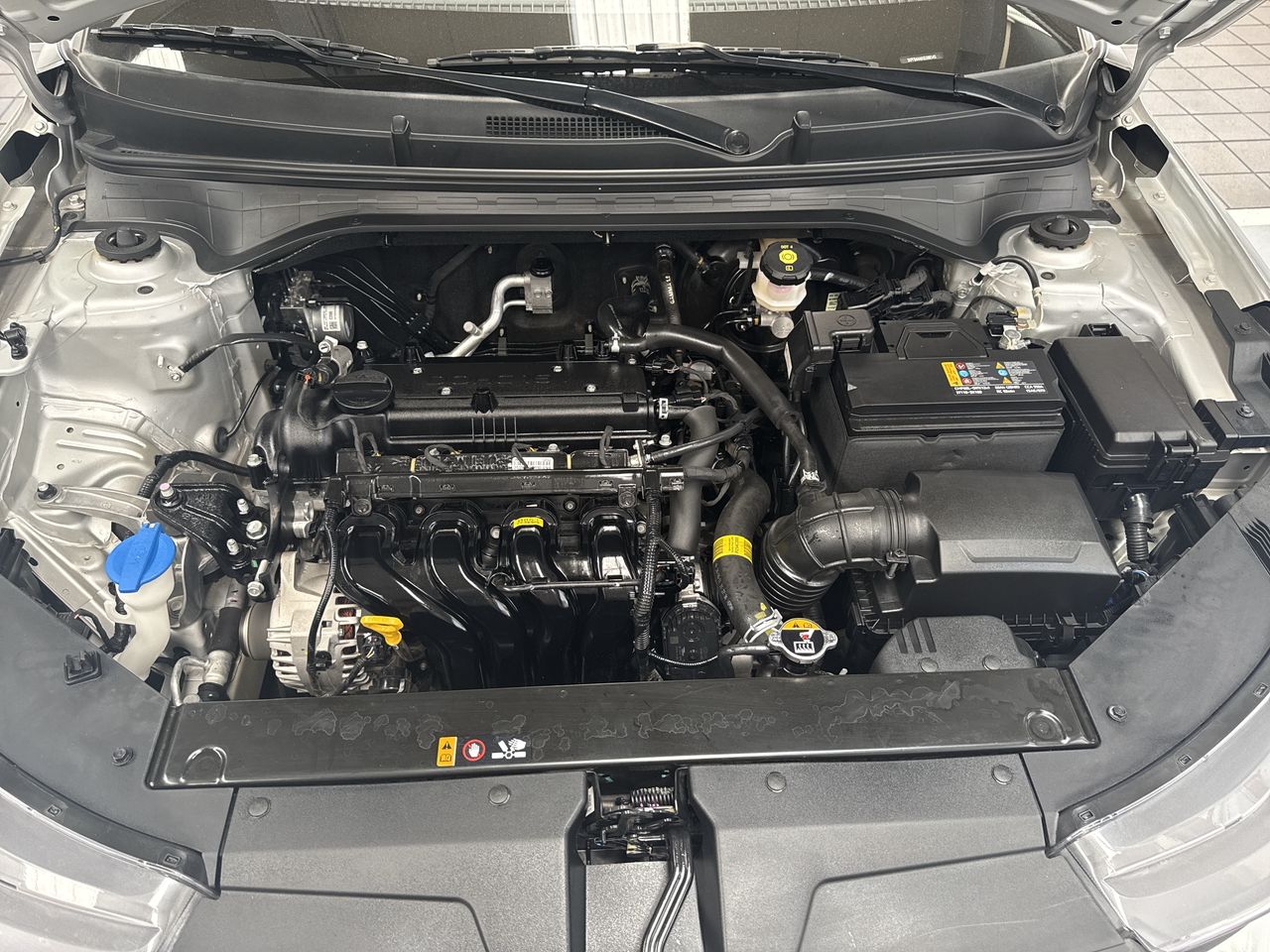 2025 Kia K3 LX MT